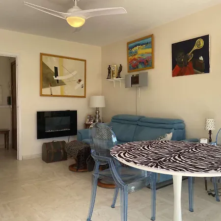 Avec Piscine & Tennis, Terrasse Ensoleillee, Garage Prive - - Fr-1-252-126 Apartmán Antibes